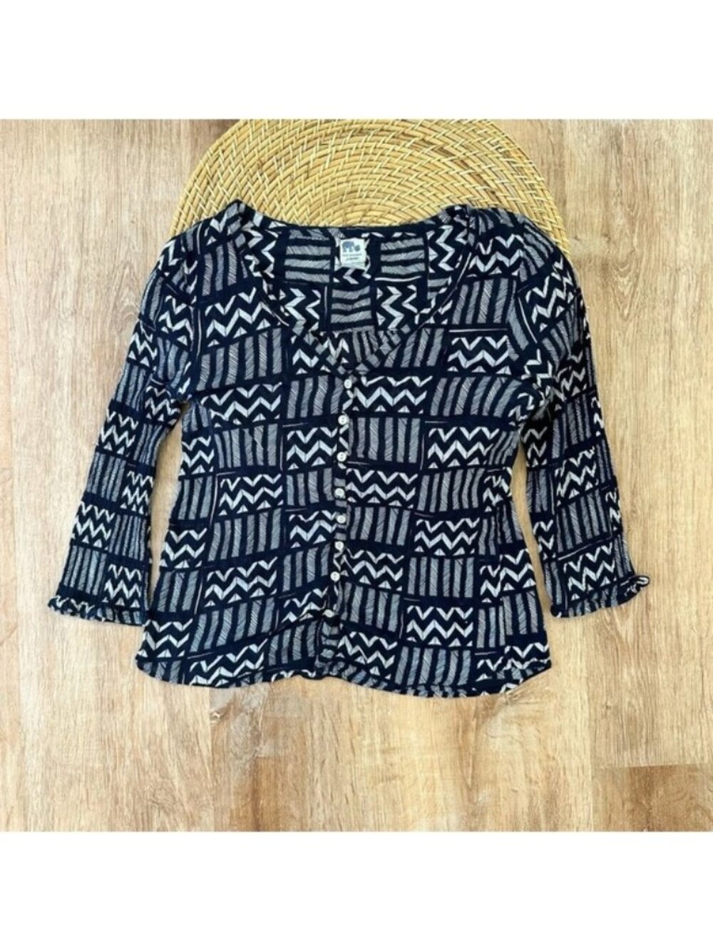Lucky Brand Navy Print Blouse size small